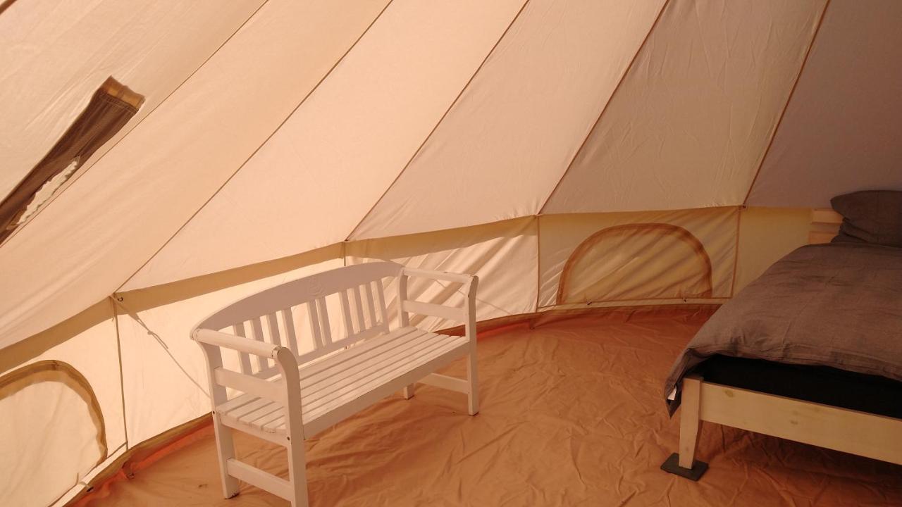 Cosy Farmhouse Glamping Stege Ngoại thất bức ảnh